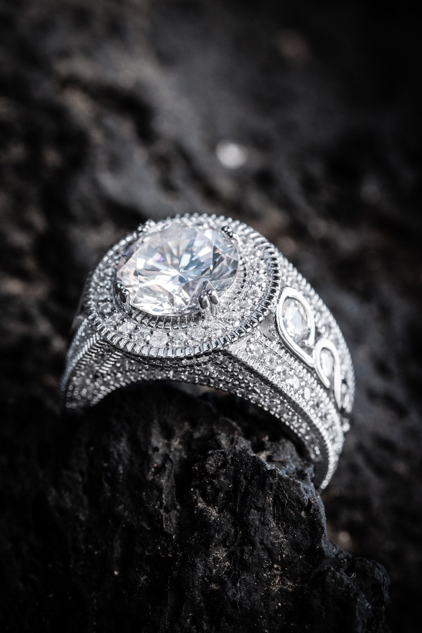 Brilliant-Cut Signet Ring in by King Ice