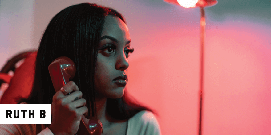 Ruth B Prefers Gold or Silver Depending on Seasons