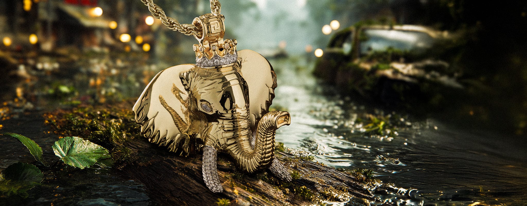 King Ice Gold Diamond Elephant Necklace 